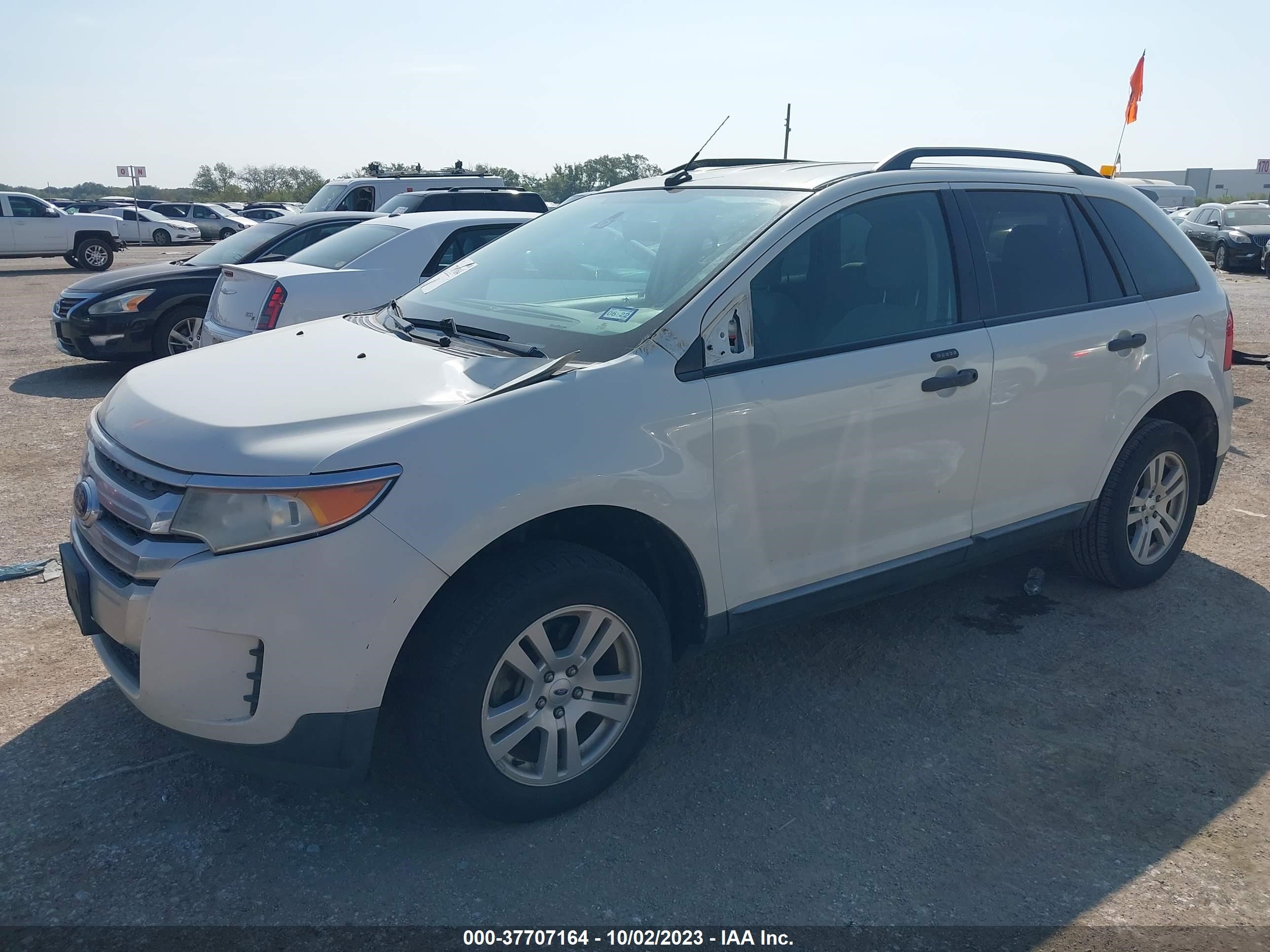 Photo 1 VIN: 2FMDK3GC4BBB29644 - FORD EDGE 