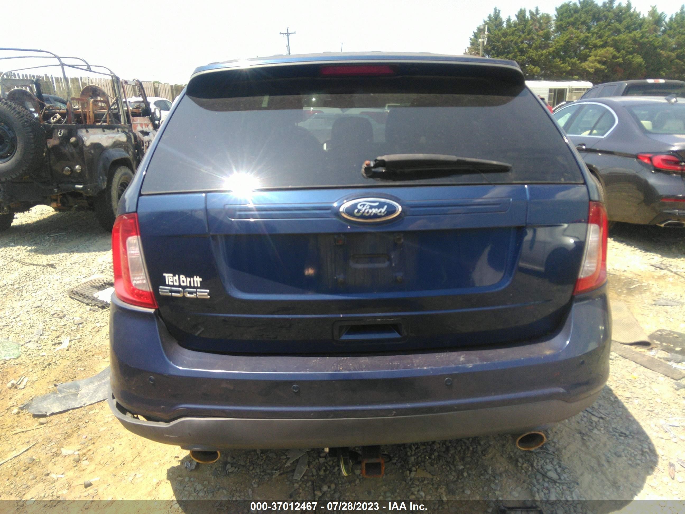 Photo 15 VIN: 2FMDK3GC6CBA32804 - FORD EDGE 