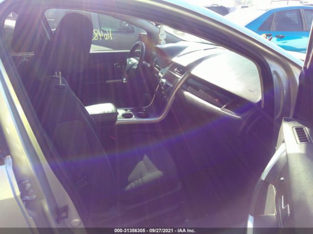 Photo 4 VIN: 2FMDK3GC7BBB23899 - FORD EDGE 