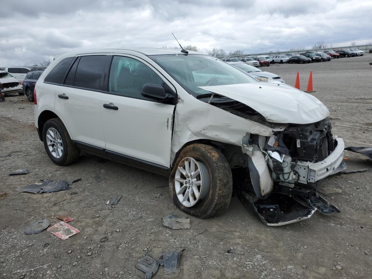 Photo 3 VIN: 2FMDK3GC9DBE02225 - FORD EDGE 