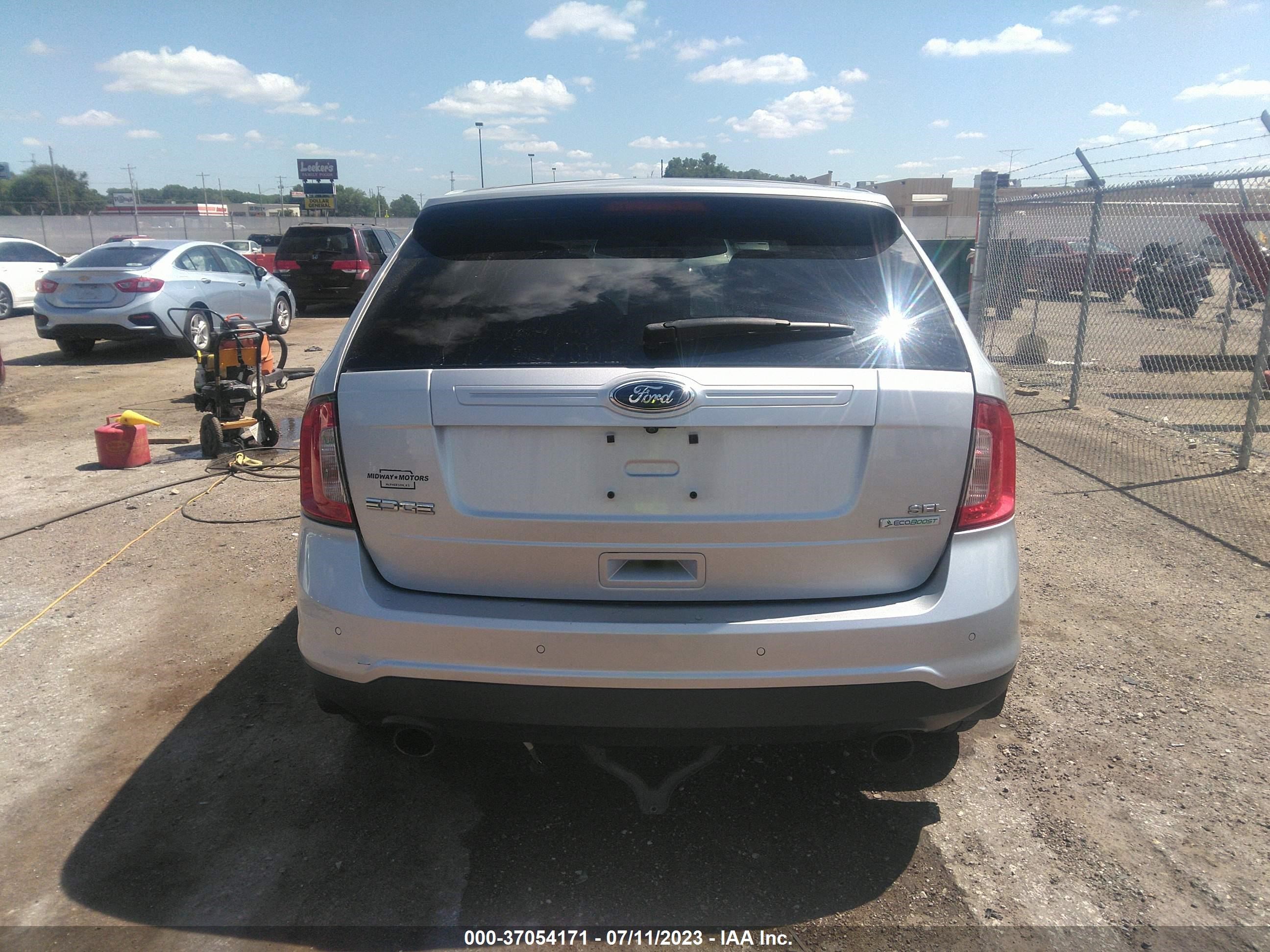 Photo 15 VIN: 2FMDK3J91DBB86321 - FORD EDGE 