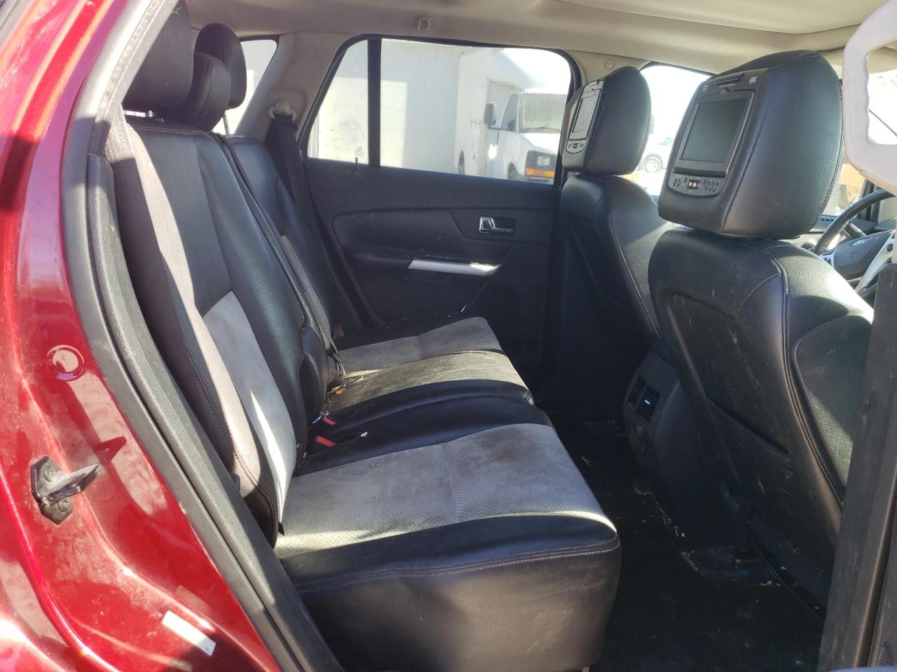 Photo 9 VIN: 2FMDK3J92DBA00267 - FORD EDGE 