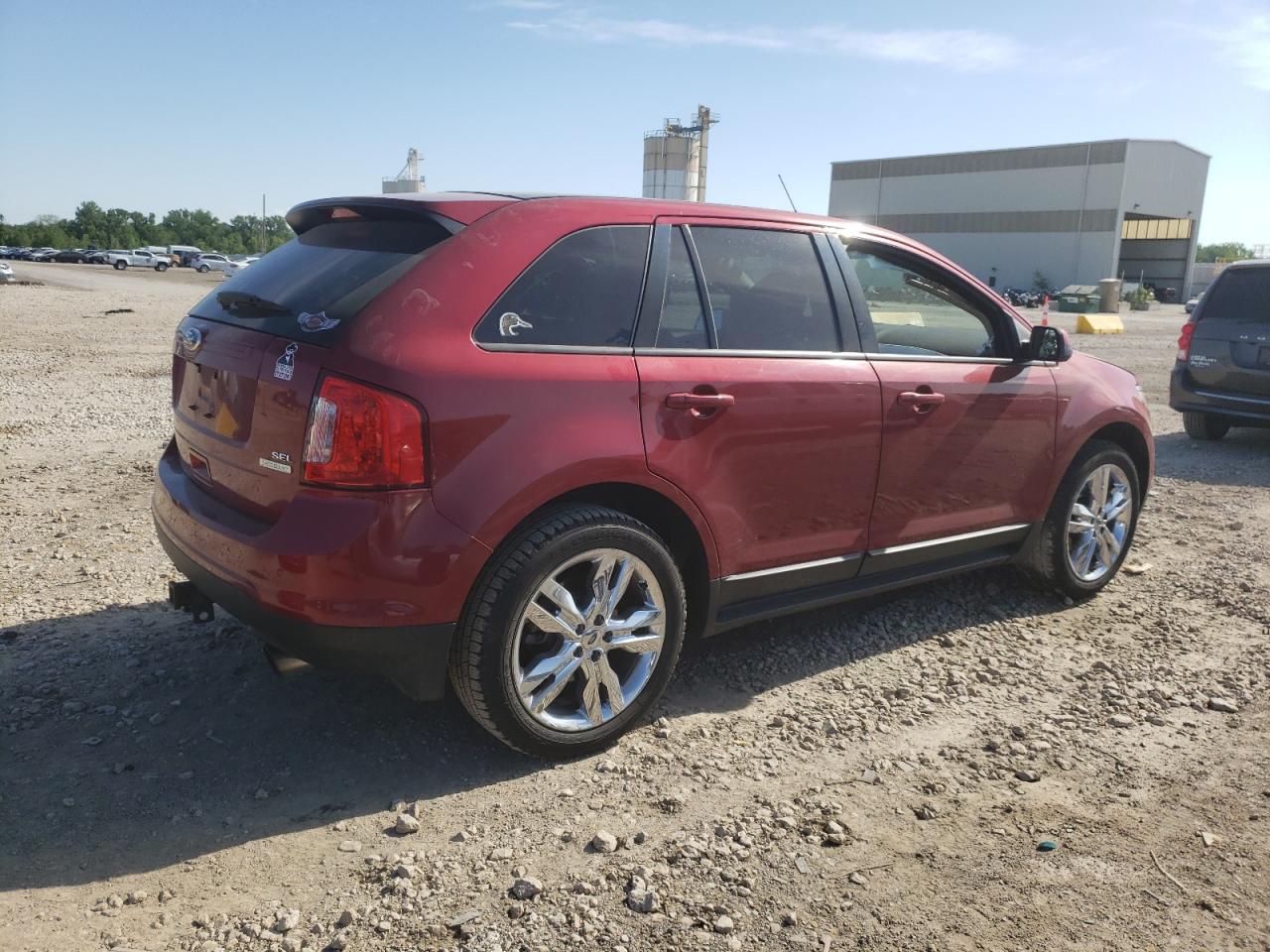 Photo 2 VIN: 2FMDK3J93DBA74071 - FORD EDGE 