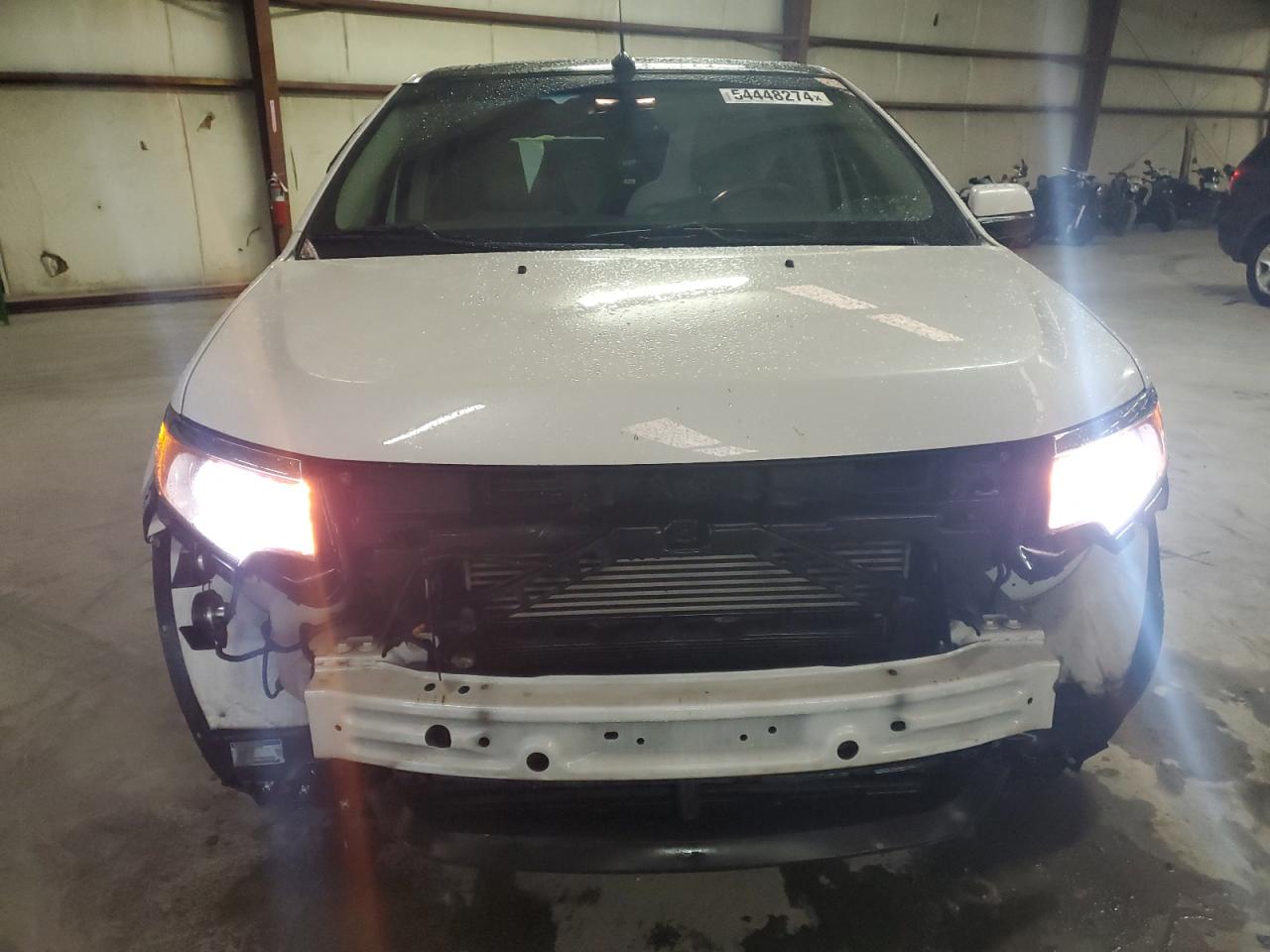 Photo 4 VIN: 2FMDK3J95DBC32524 - FORD EDGE 