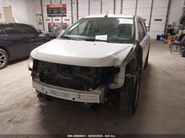 Photo 5 VIN: 2FMDK3JC0BBB26569 - FORD EDGE 