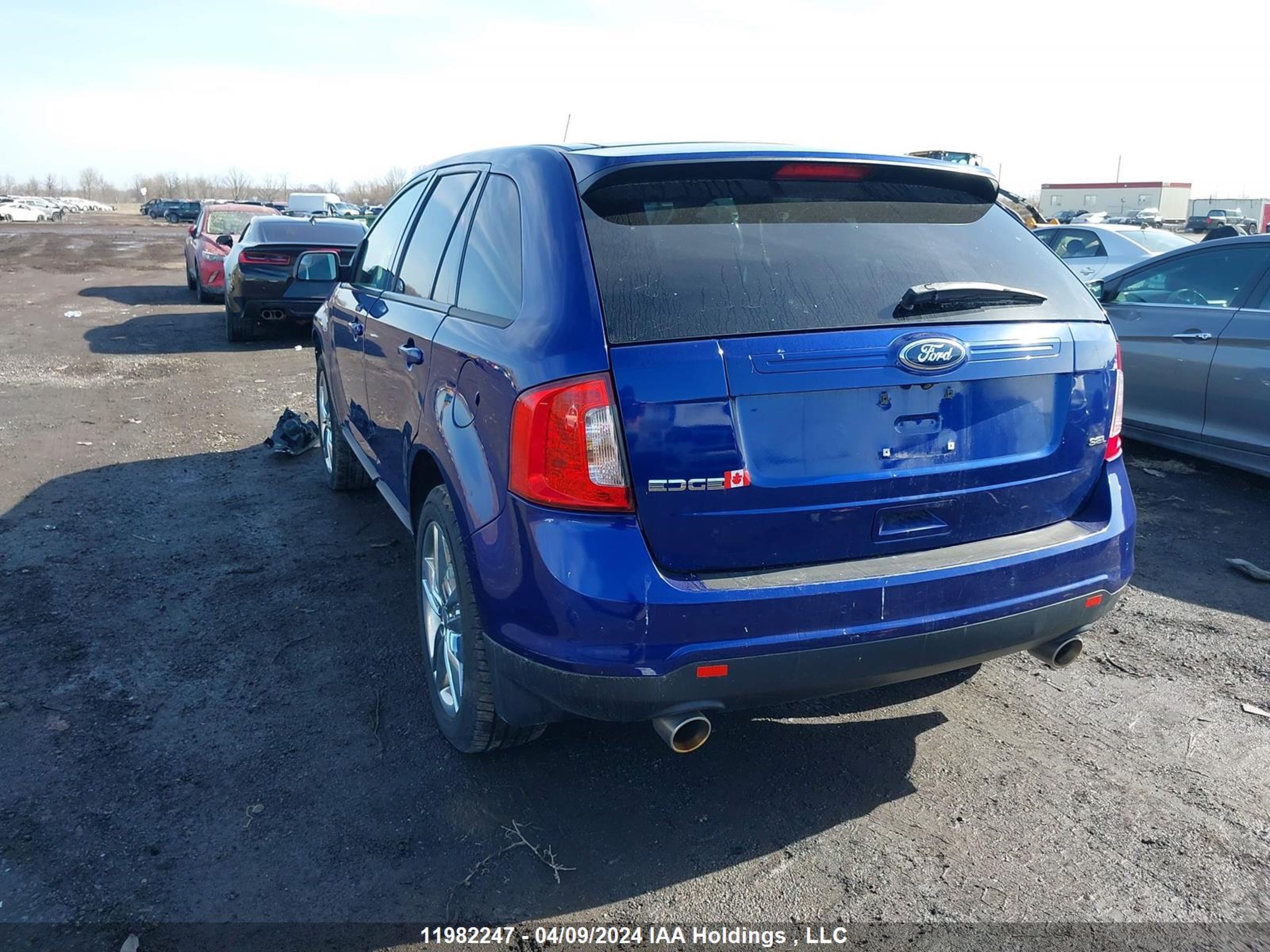 Photo 2 VIN: 2FMDK3JC0DBA65646 - FORD EDGE 