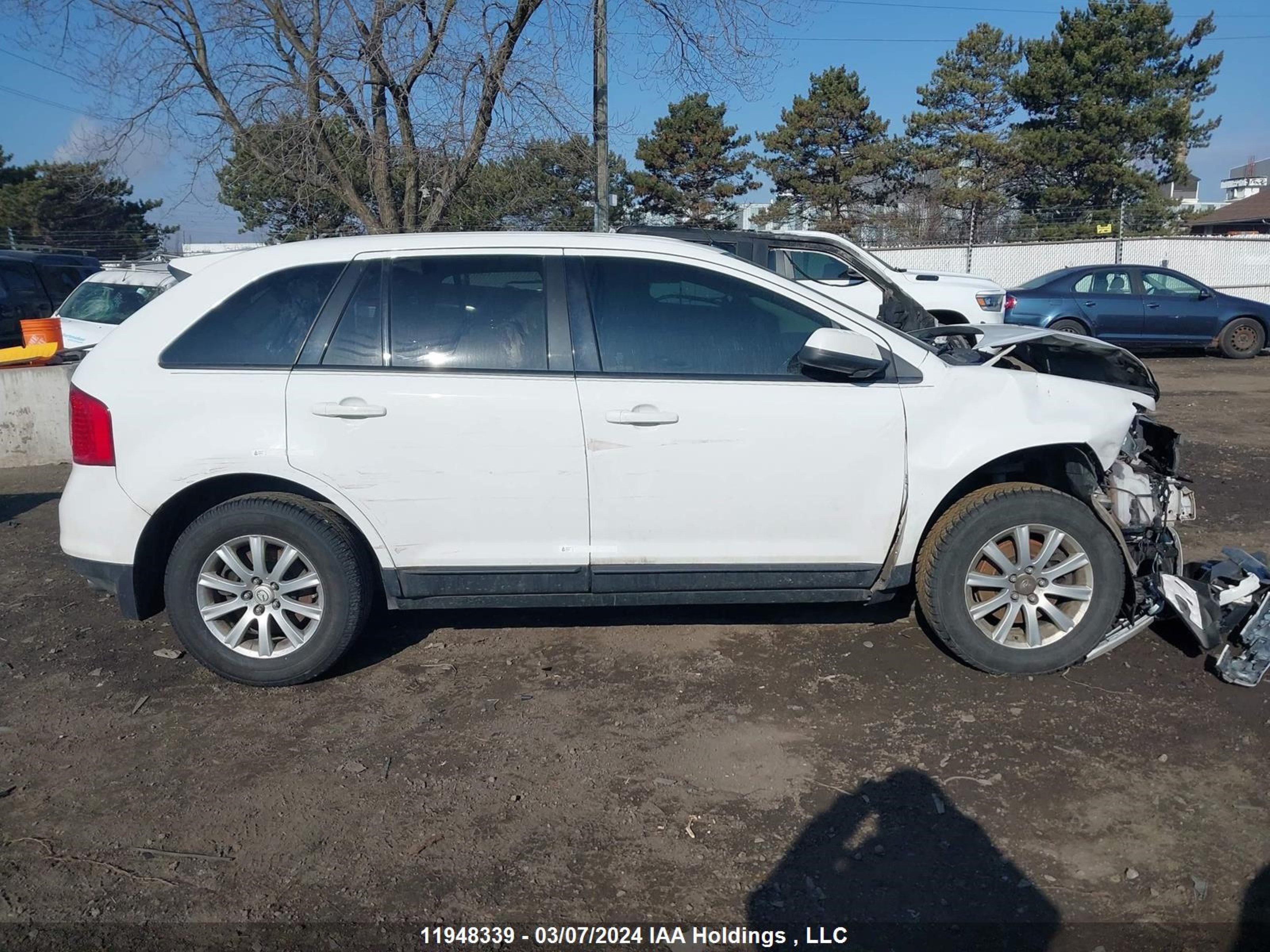 Photo 13 VIN: 2FMDK3JC0EBA69326 - FORD EDGE 