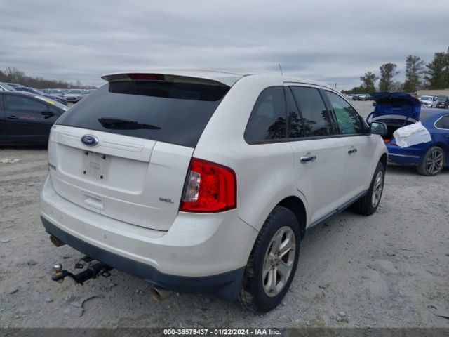 Photo 3 VIN: 2FMDK3JC1BBB33921 - FORD EDGE 