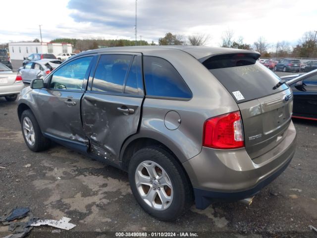 Photo 2 VIN: 2FMDK3JC1DBE16483 - FORD EDGE 