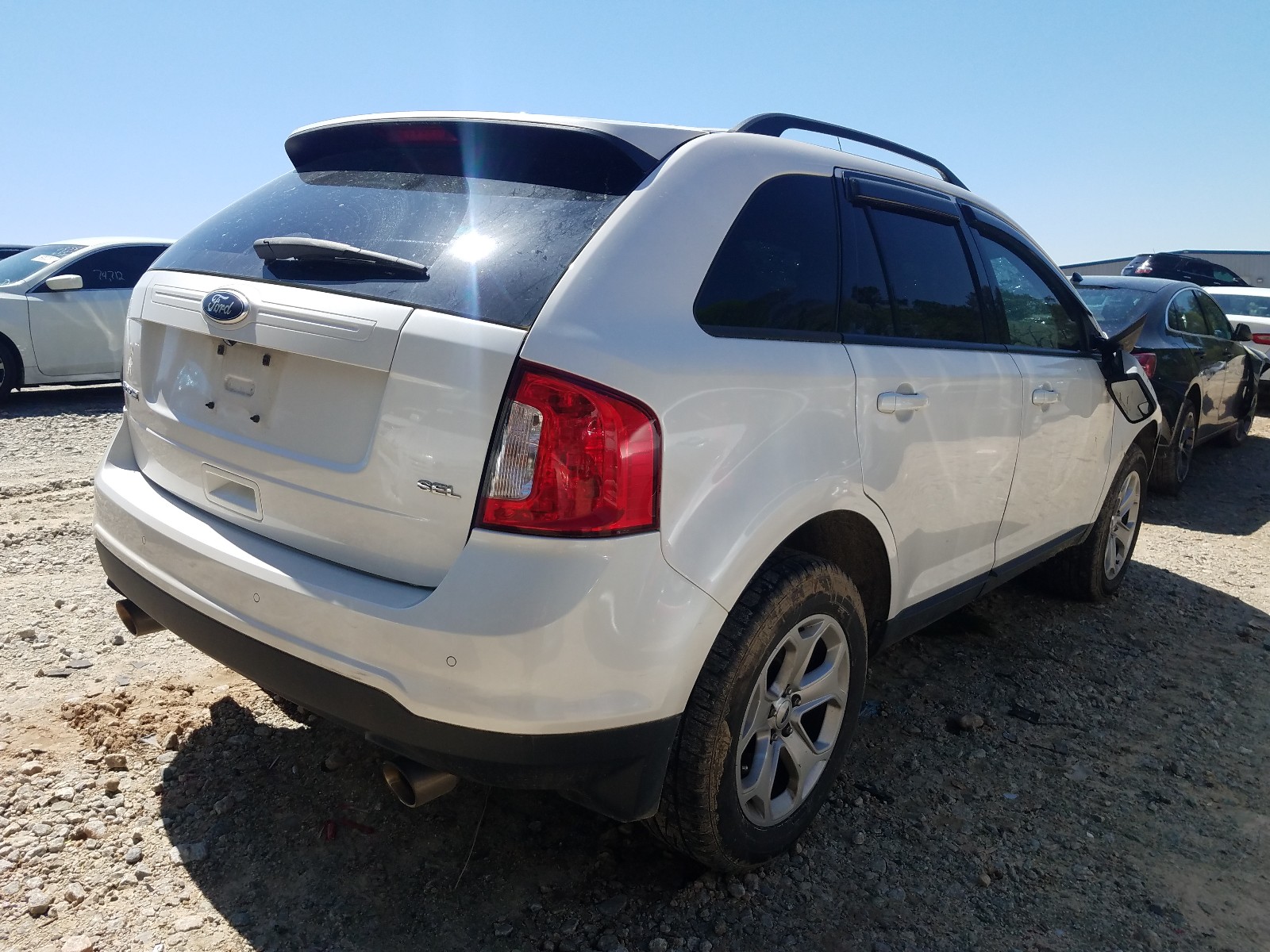 Photo 3 VIN: 2FMDK3JC1EBB27766 - FORD EDGE 