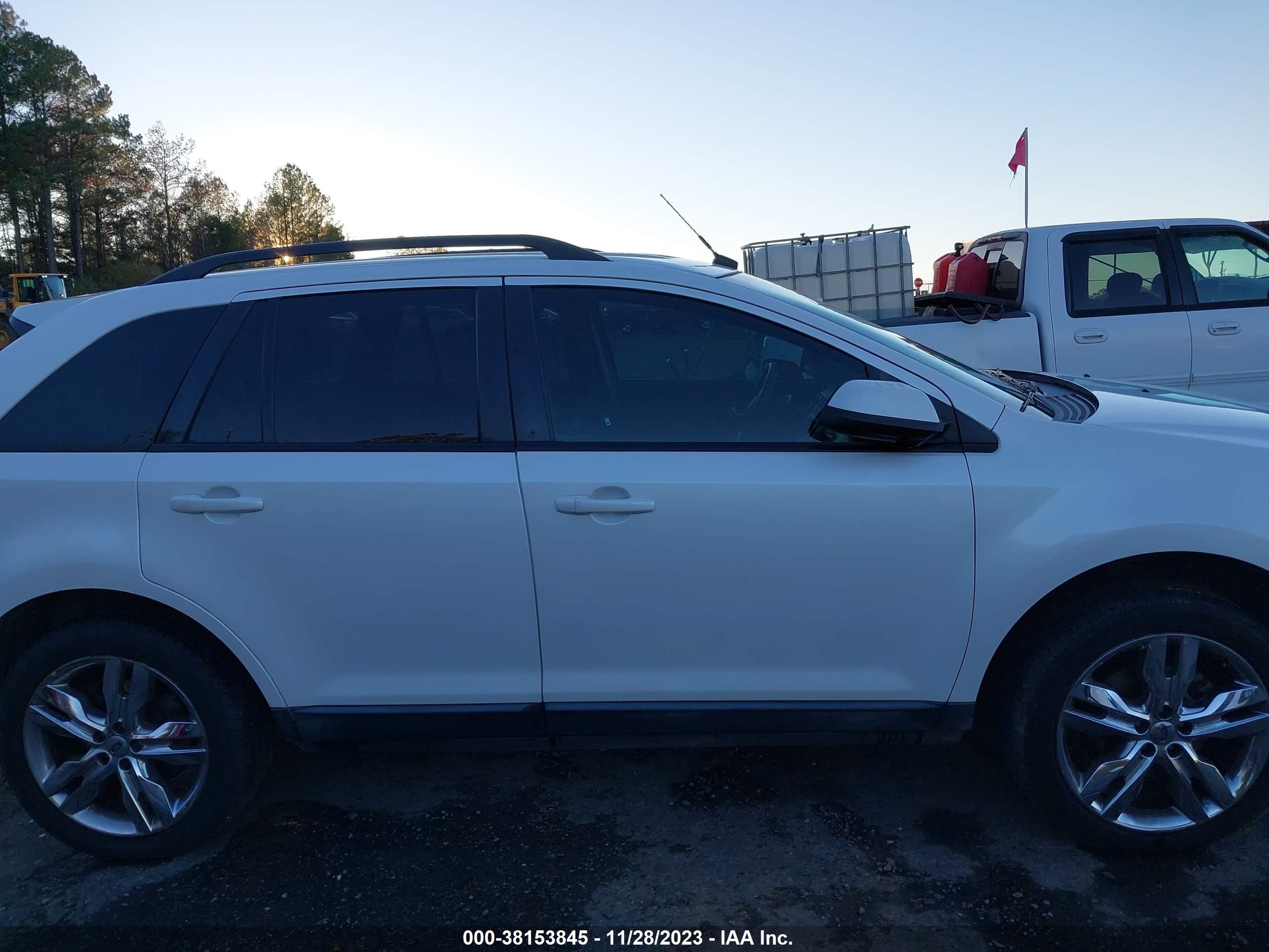 Photo 12 VIN: 2FMDK3JC2CBA36180 - FORD EDGE 