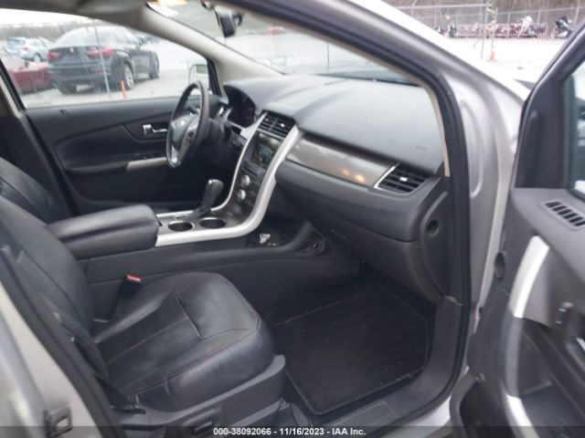 Photo 4 VIN: 2FMDK3JC2DBA68354 - FORD EDGE 