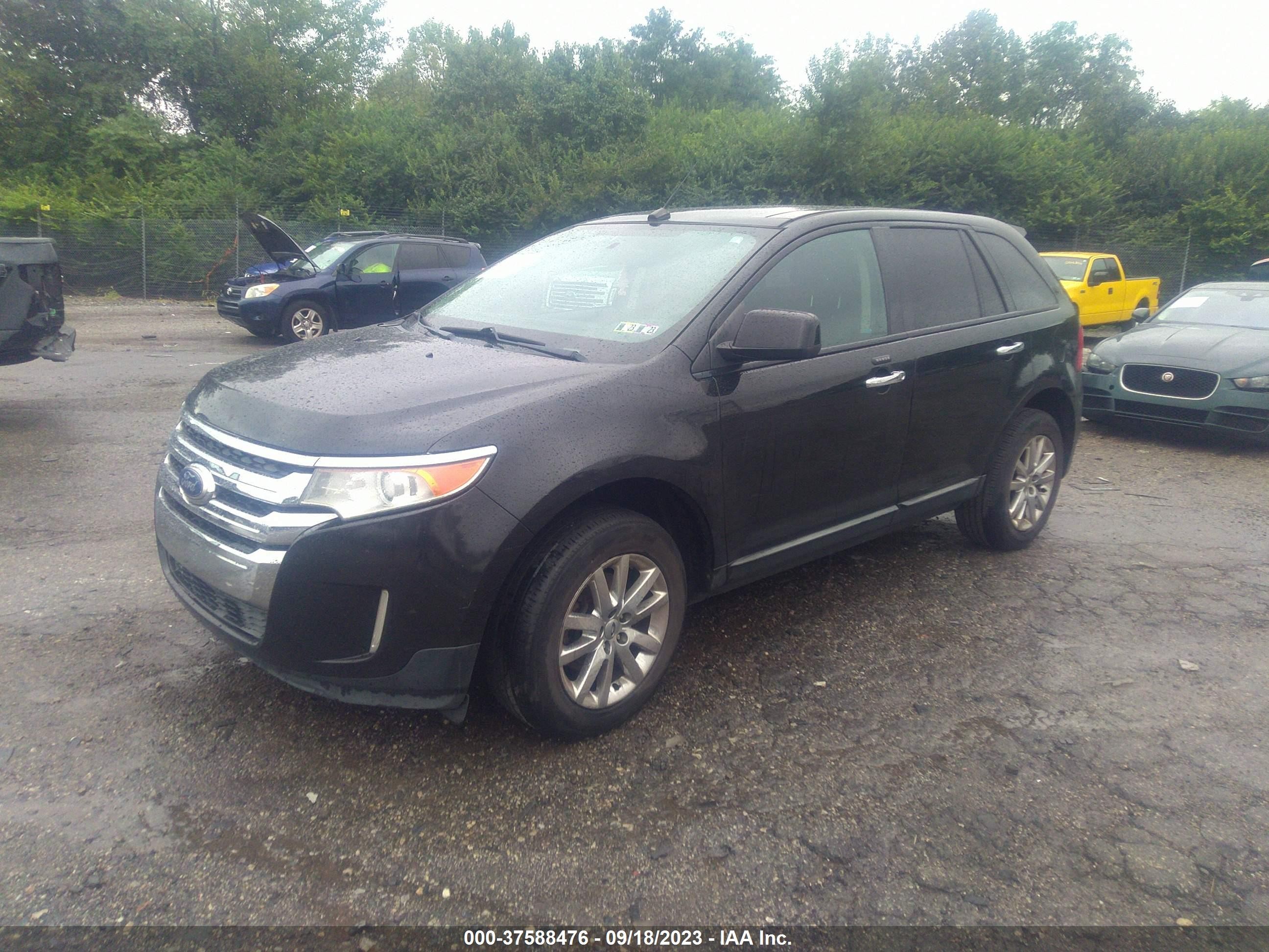 Photo 1 VIN: 2FMDK3JC3BBA44836 - FORD EDGE 