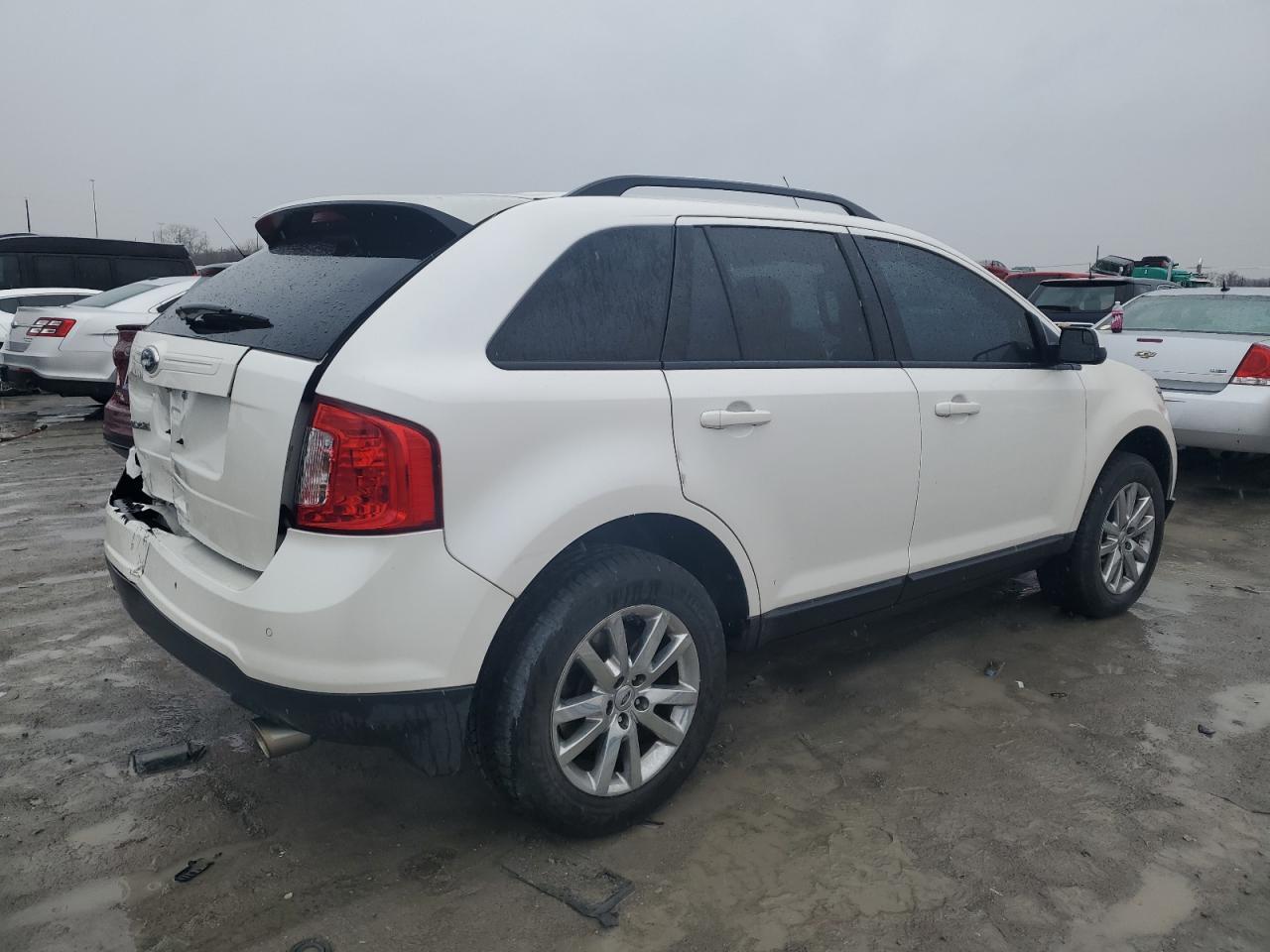 Photo 2 VIN: 2FMDK3JC3DBE23256 - FORD EDGE 