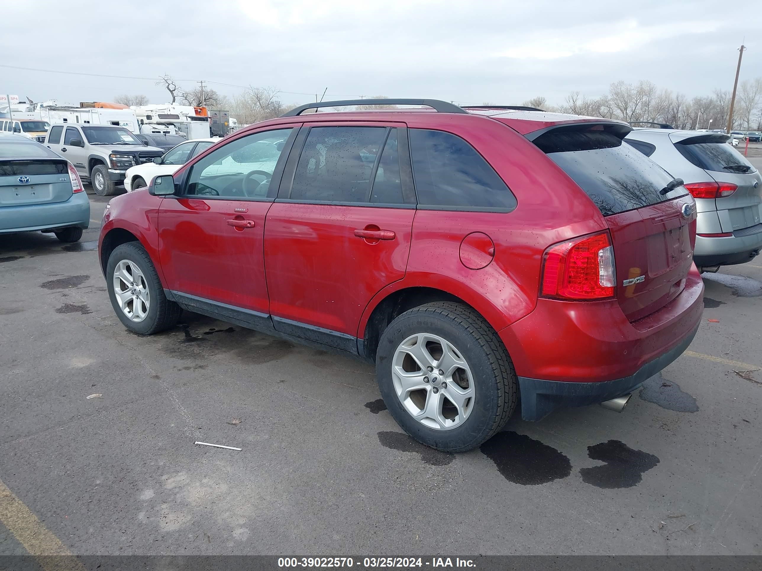 Photo 2 VIN: 2FMDK3JC3EBB04649 - FORD EDGE 