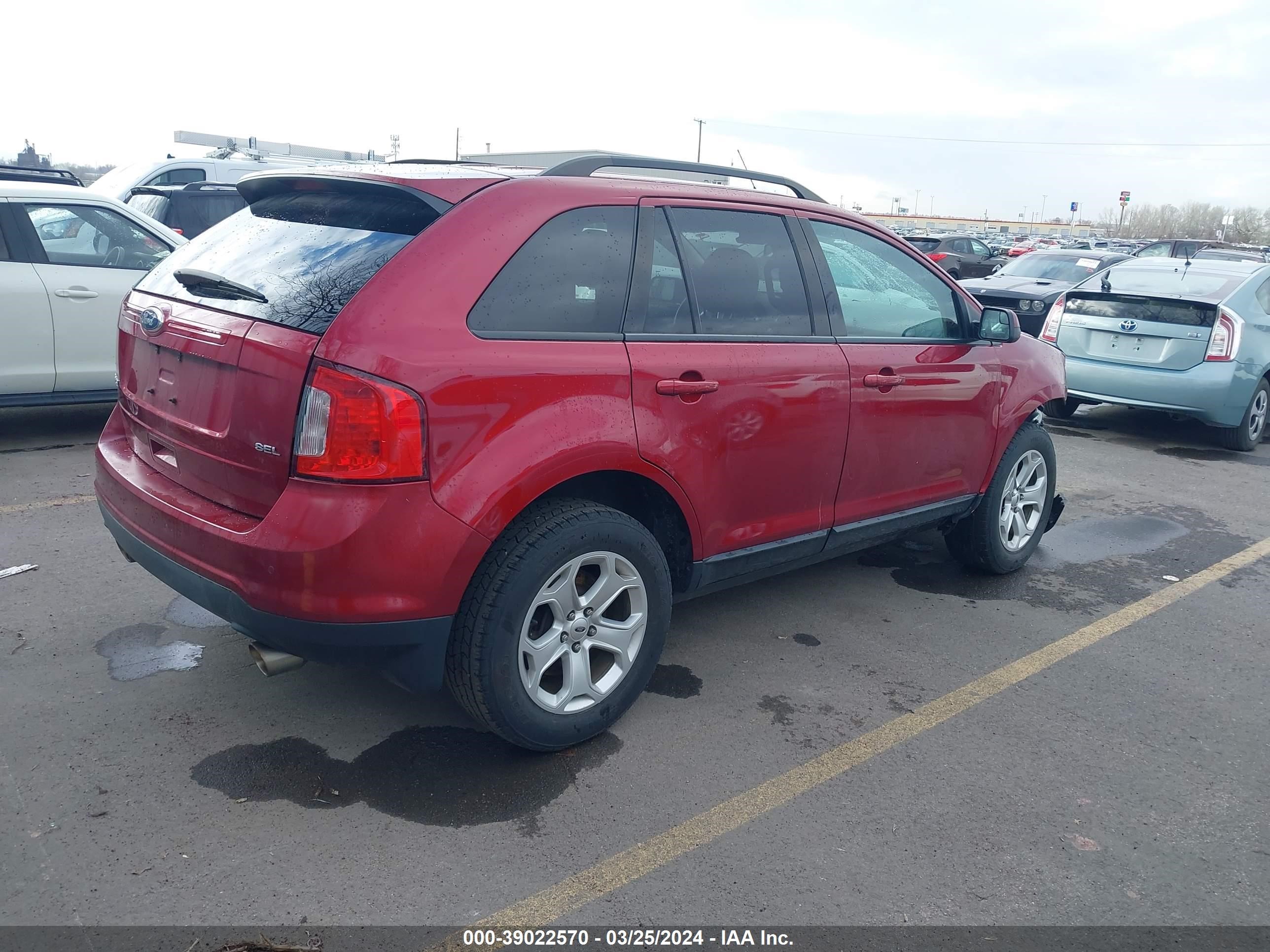 Photo 3 VIN: 2FMDK3JC3EBB04649 - FORD EDGE 