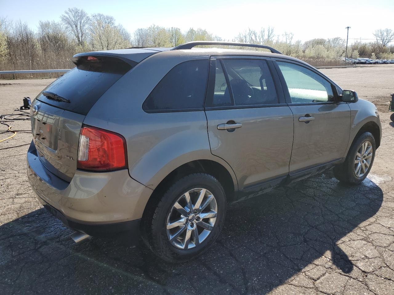 Photo 2 VIN: 2FMDK3JC3EBB62969 - FORD EDGE 