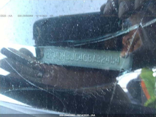 Photo 8 VIN: 2FMDK3JC4CBA32454 - FORD EDGE 