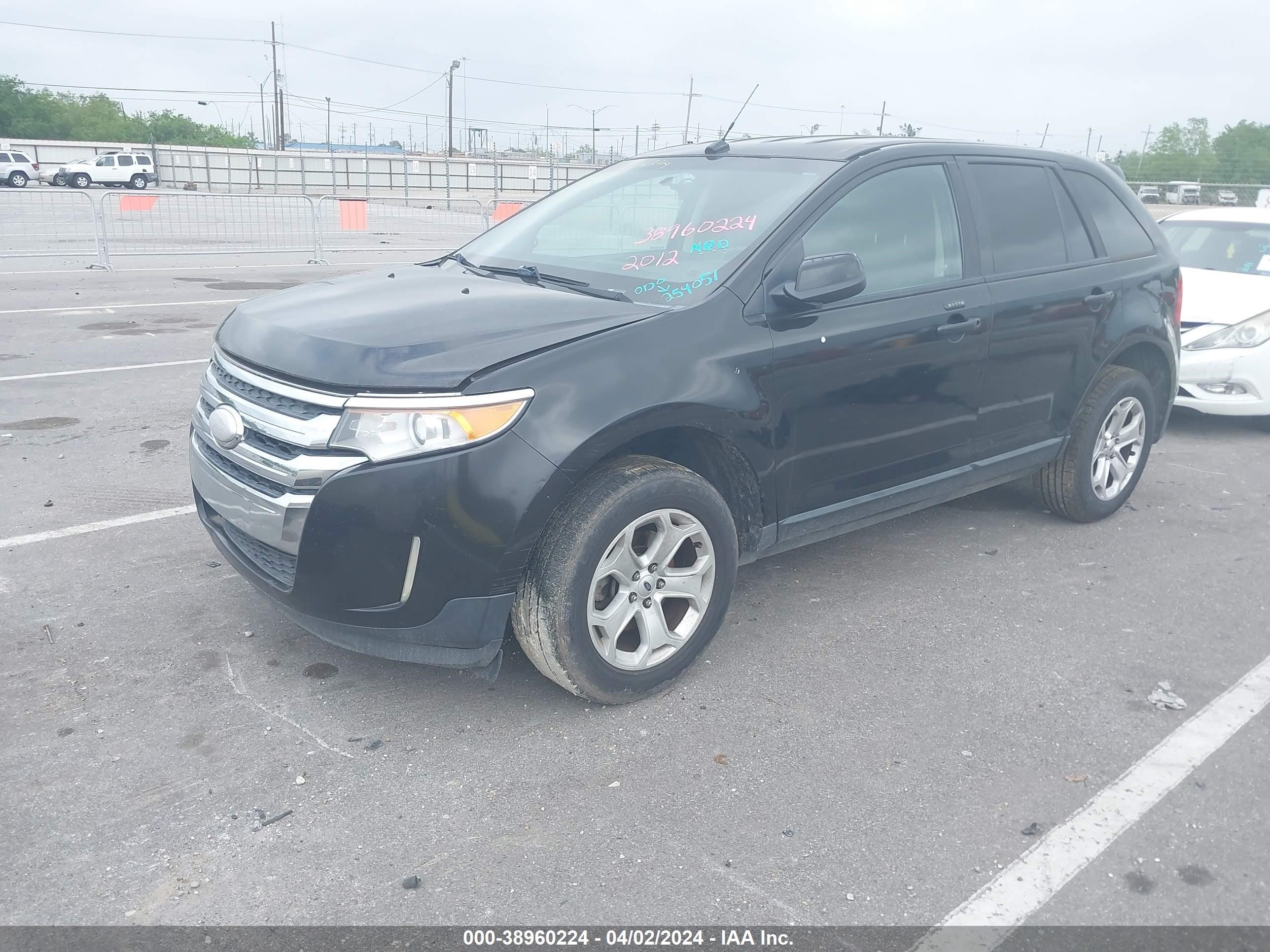 Photo 1 VIN: 2FMDK3JC4CBA56334 - FORD EDGE 