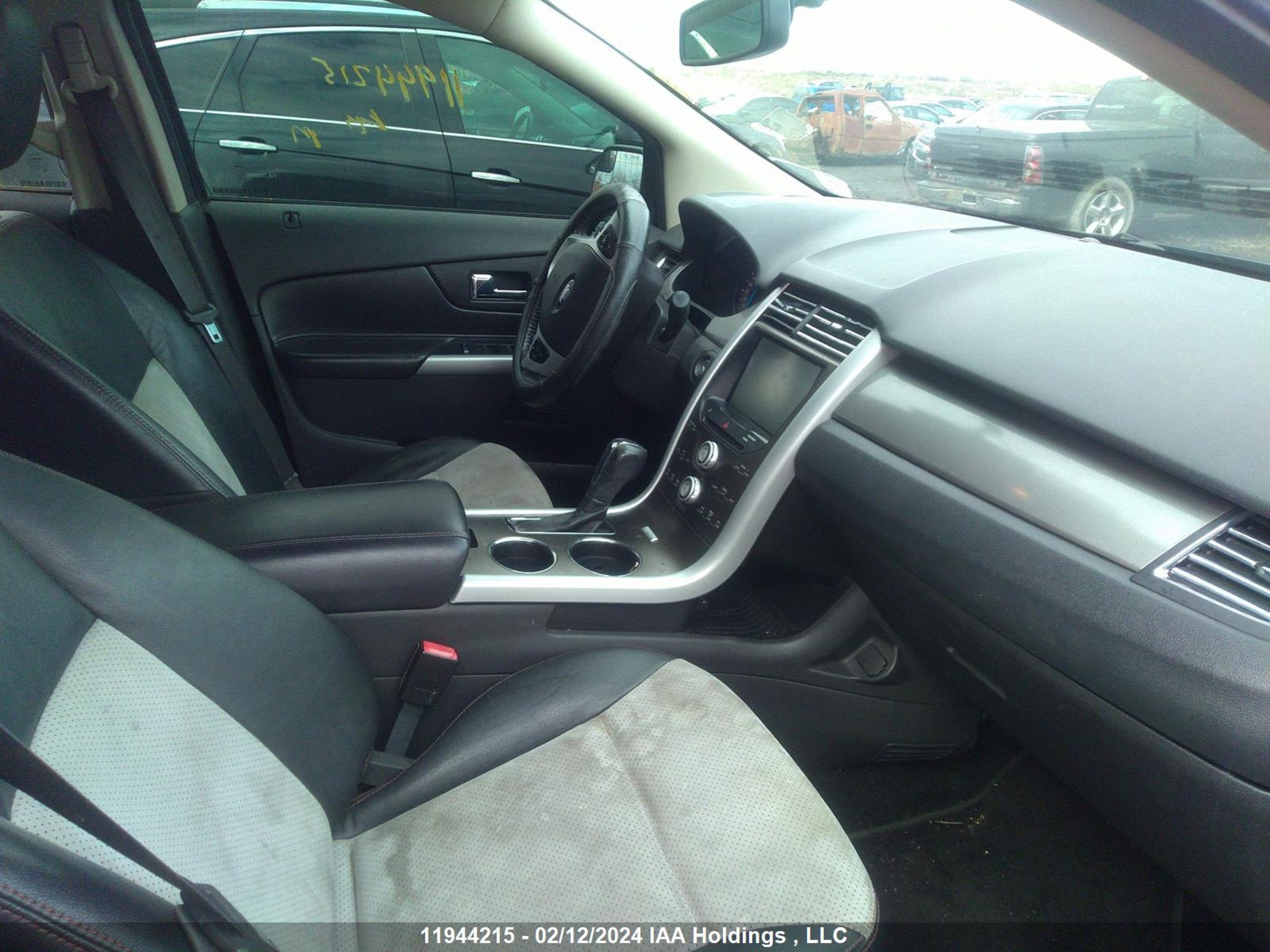 Photo 4 VIN: 2FMDK3JC4EBB66626 - FORD EDGE 