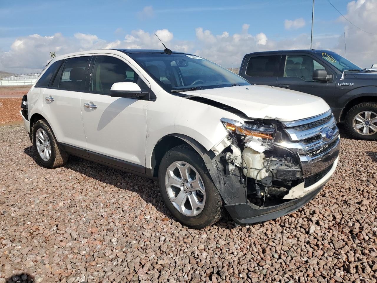 Photo 3 VIN: 2FMDK3JC5BBB11436 - FORD EDGE 