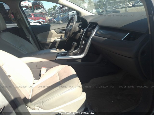 Photo 4 VIN: 2FMDK3JC5BBB25059 - FORD EDGE 