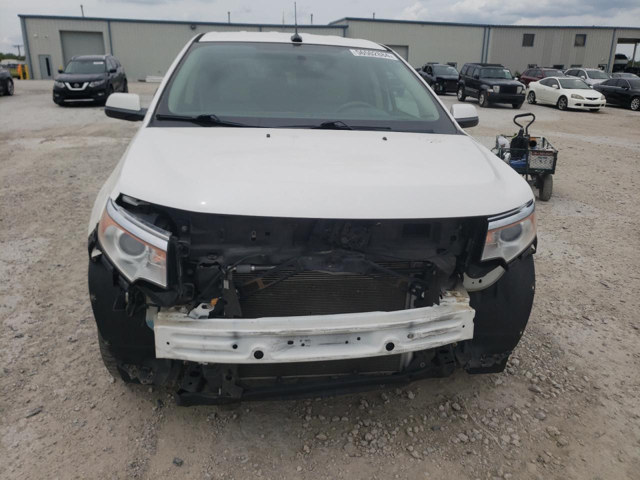 Photo 4 VIN: 2FMDK3JC5BBB38667 - FORD EDGE 