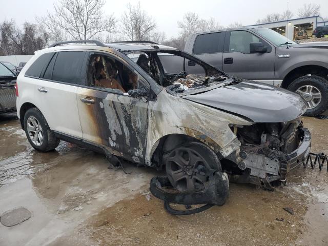 Photo 3 VIN: 2FMDK3JC5BBB54948 - FORD EDGE 