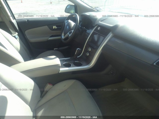 Photo 4 VIN: 2FMDK3JC5CBA04548 - FORD EDGE 