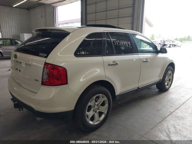 Photo 3 VIN: 2FMDK3JC6BBB48110 - FORD EDGE 