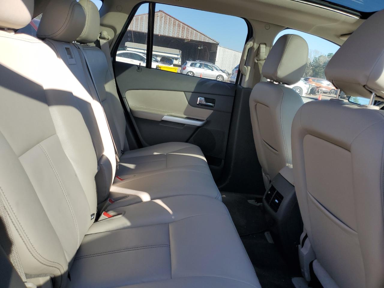 Photo 10 VIN: 2FMDK3JC6DBA72746 - FORD EDGE 