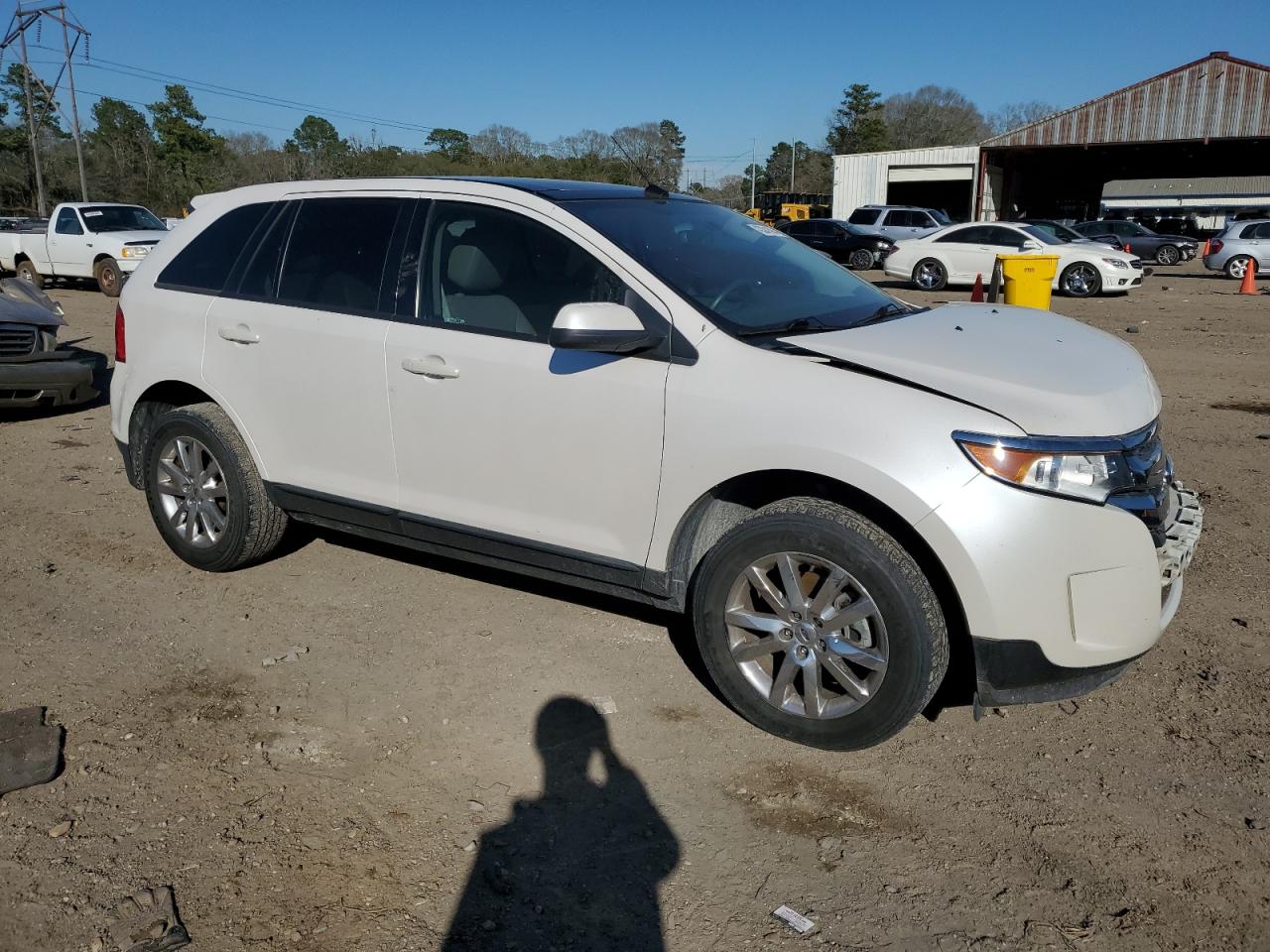 Photo 3 VIN: 2FMDK3JC6DBA72746 - FORD EDGE 