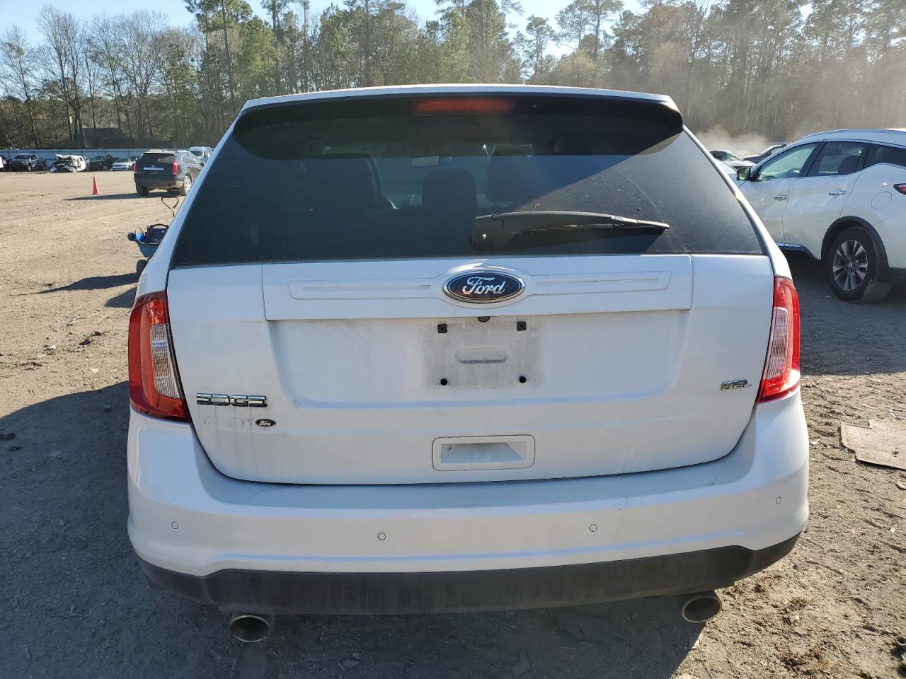 Photo 5 VIN: 2FMDK3JC6DBA72746 - FORD EDGE 