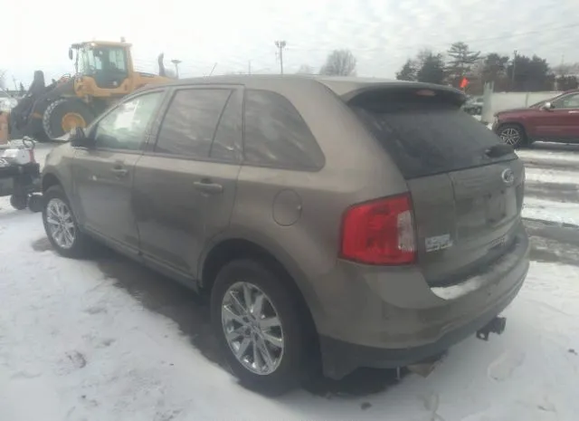 Photo 2 VIN: 2FMDK3JC6DBE17855 - FORD EDGE 