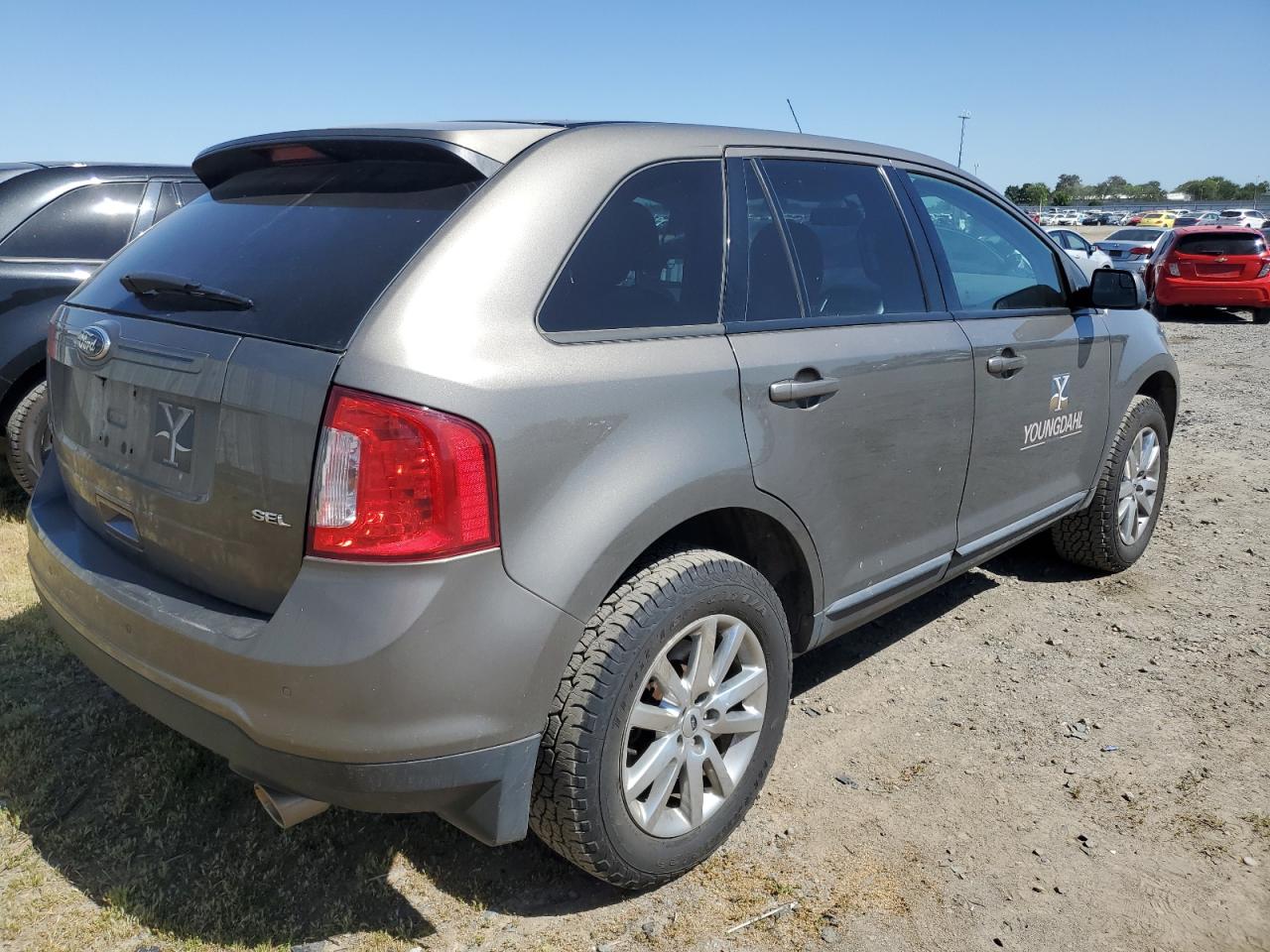 Photo 2 VIN: 2FMDK3JC7DBB38169 - FORD EDGE 