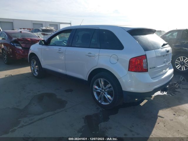 Photo 2 VIN: 2FMDK3JC7DBE17704 - FORD EDGE 