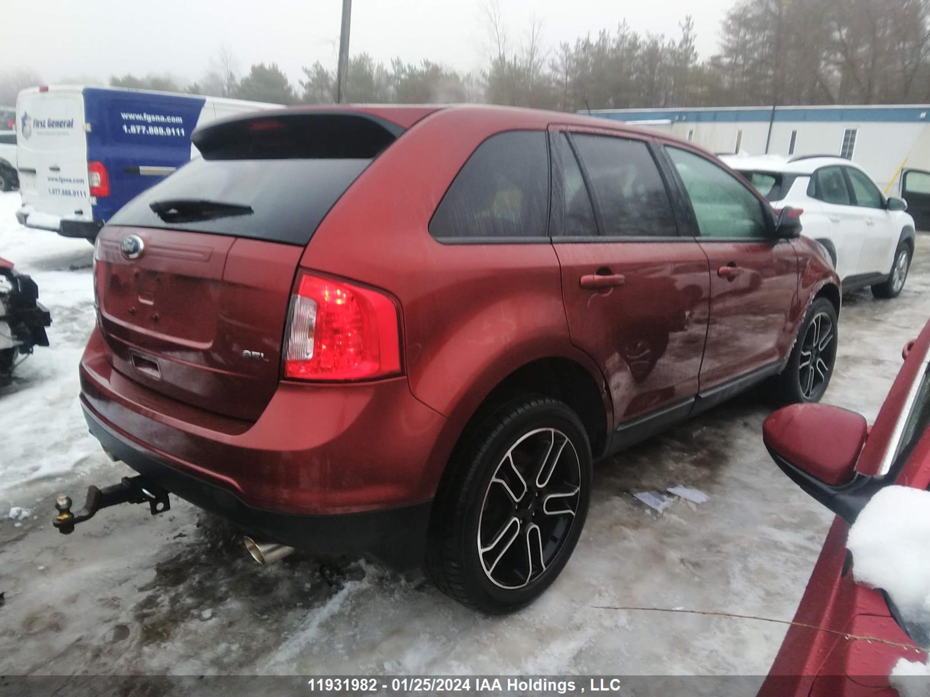 Photo 3 VIN: 2FMDK3JC7EBB05318 - FORD EDGE 