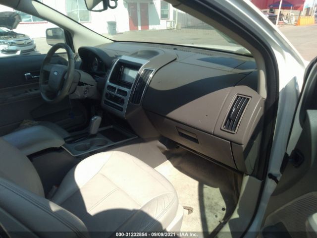 Photo 4 VIN: 2FMDK3JC8ABA55359 - FORD EDGE 