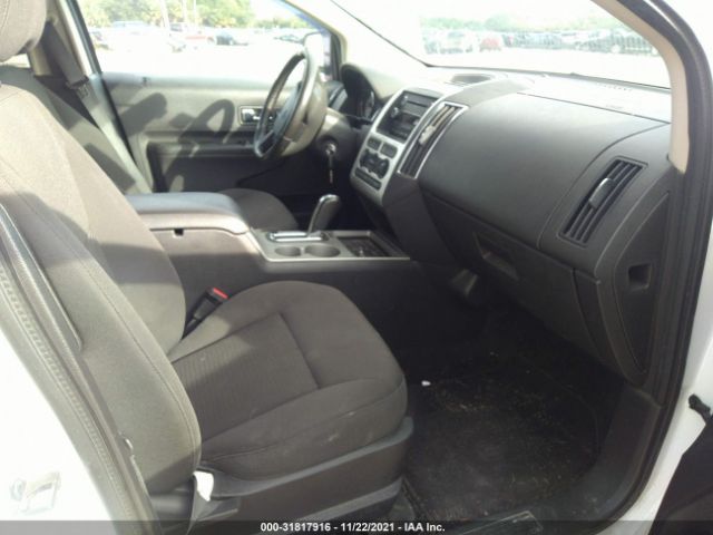 Photo 4 VIN: 2FMDK3JC8ABB41156 - FORD EDGE 