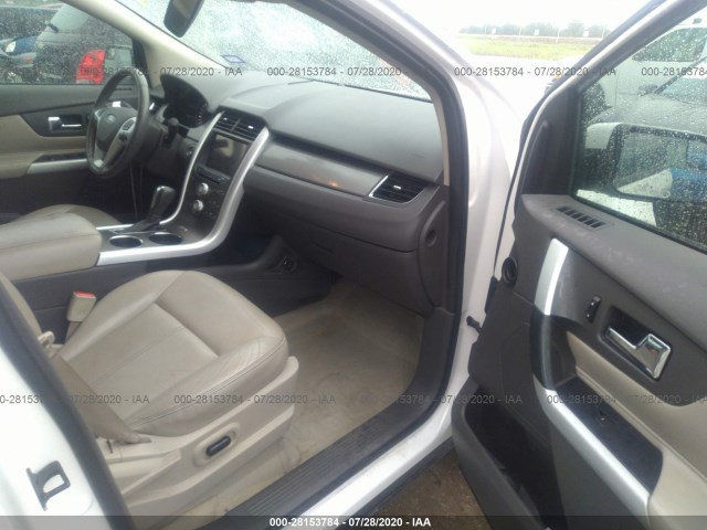 Photo 4 VIN: 2FMDK3JC8BBB38355 - FORD EDGE 