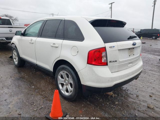 Photo 2 VIN: 2FMDK3JC8DBA44737 - FORD EDGE 