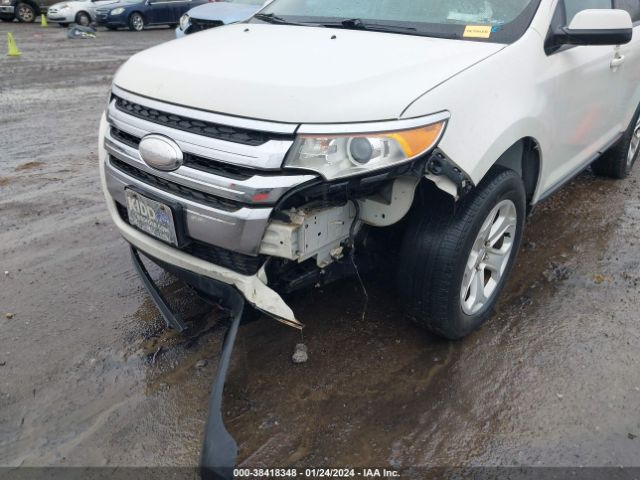 Photo 5 VIN: 2FMDK3JC8DBA44737 - FORD EDGE 