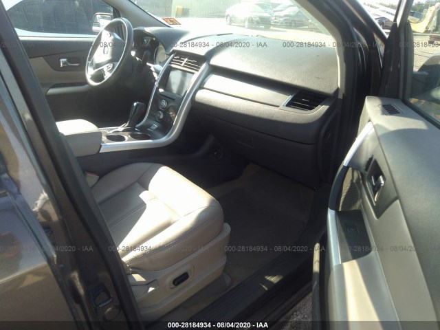 Photo 4 VIN: 2FMDK3JC9BBB33794 - FORD EDGE 