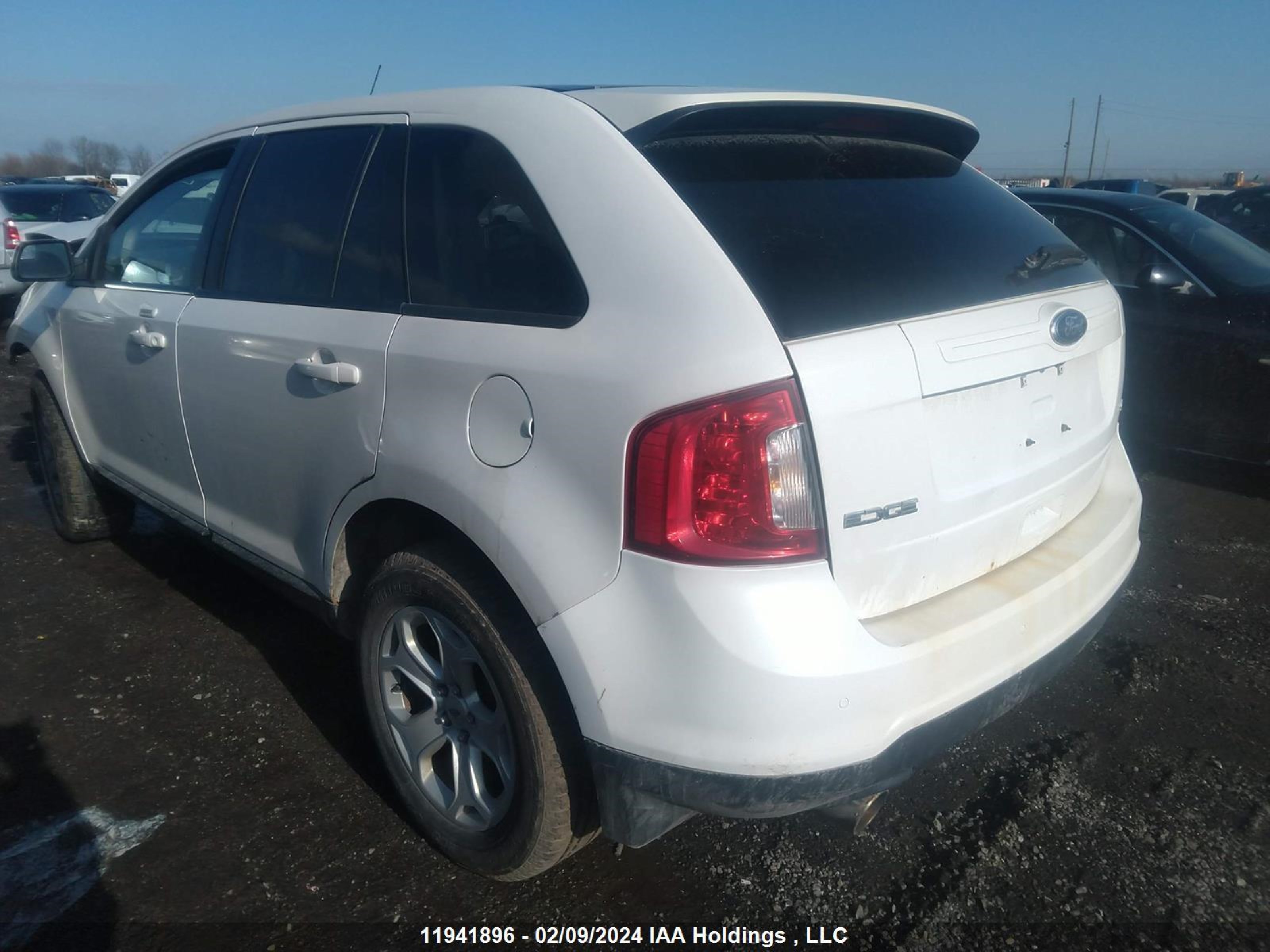 Photo 2 VIN: 2FMDK3JC9DBA66181 - FORD EDGE 