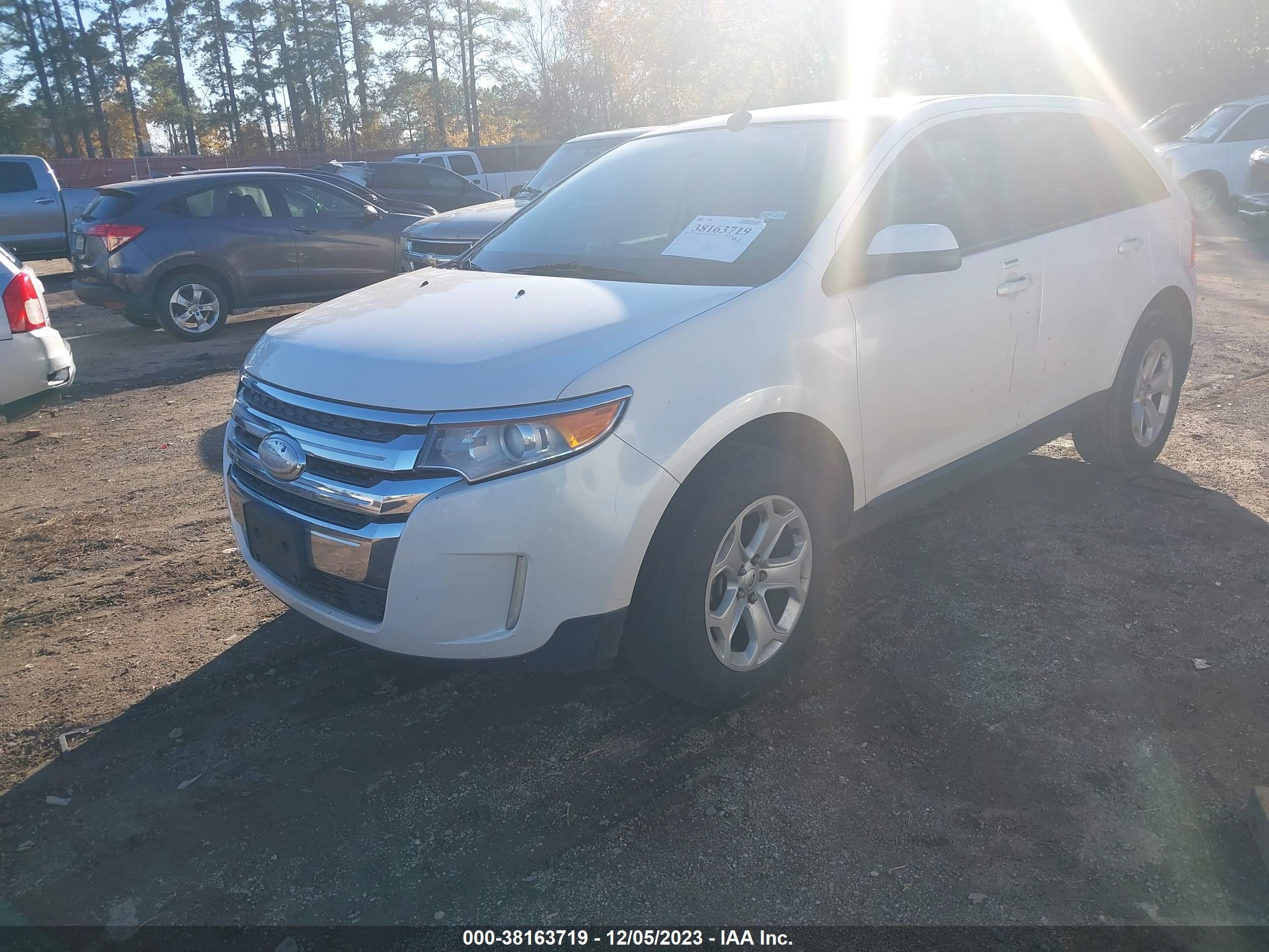 Photo 1 VIN: 2FMDK3JCXDBA05308 - FORD EDGE 