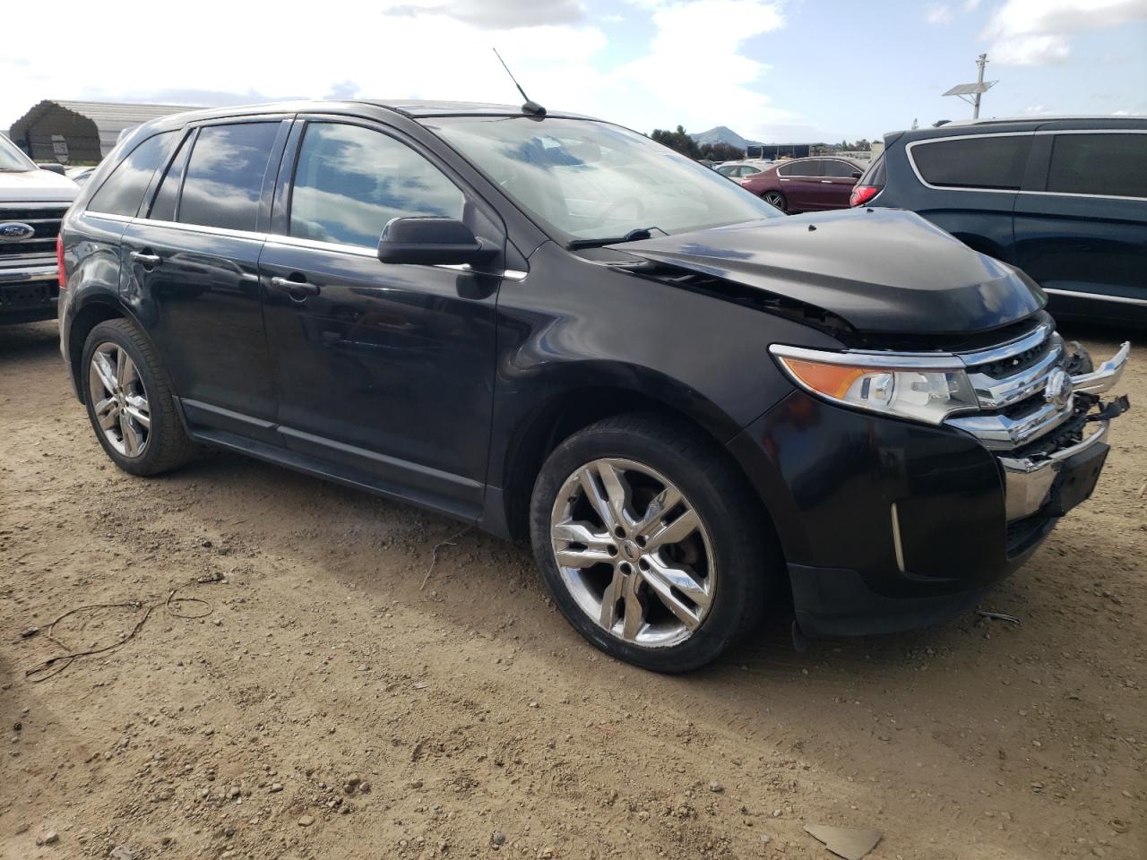 Photo 3 VIN: 2FMDK3K99CBA93253 - FORD EDGE 