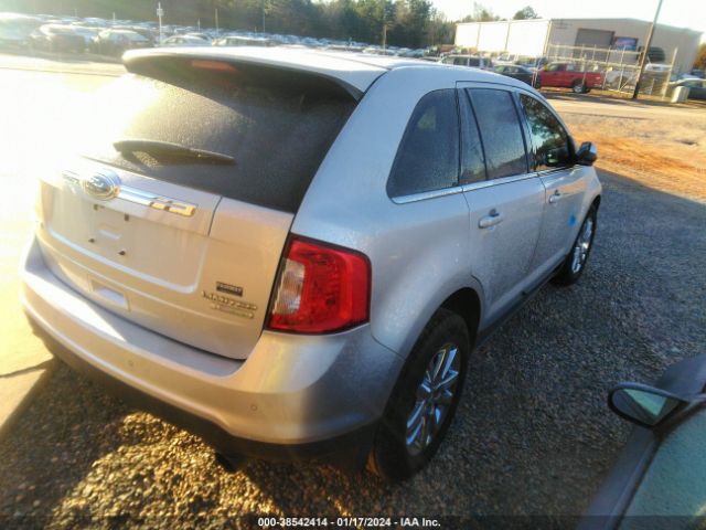 Photo 3 VIN: 2FMDK3K9XCBA01776 - FORD EDGE 