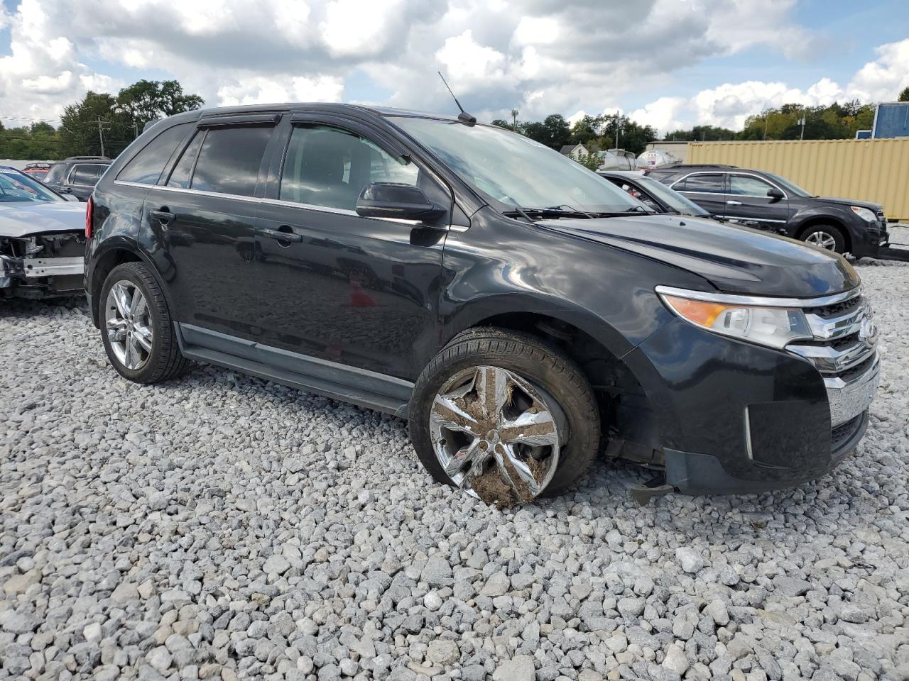 Photo 3 VIN: 2FMDK3K9XDBA47674 - FORD EDGE 