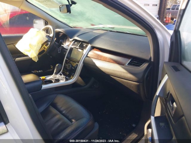 Photo 4 VIN: 2FMDK3KC0BBA82233 - FORD EDGE 