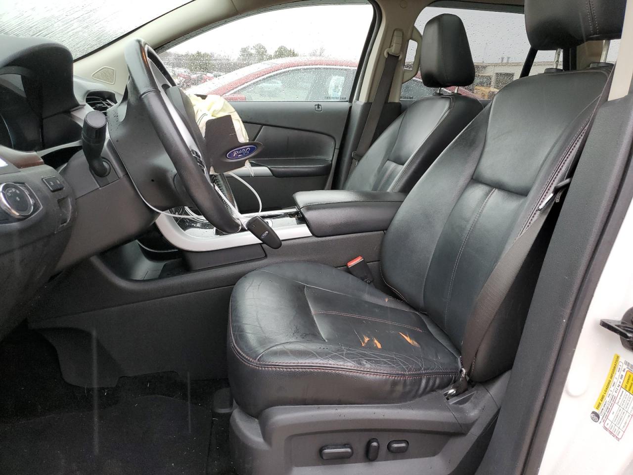 Photo 6 VIN: 2FMDK3KC0CBA39223 - FORD EDGE 